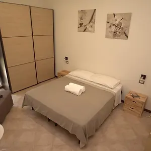 Domus Amica , Roma Italia